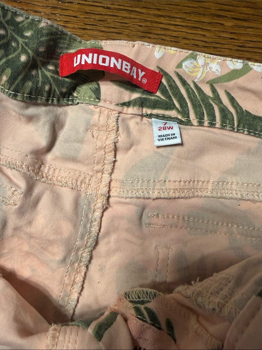 UNIONBAY Peach Pink Tropical Floral Jean Shorts - Picture 4 of 5
